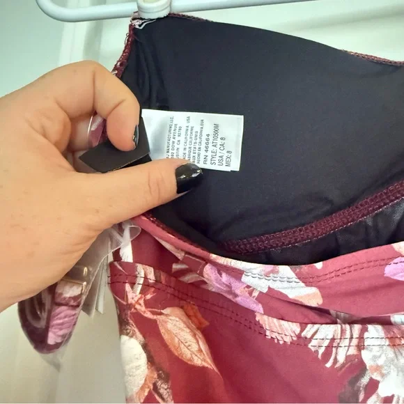 Athena Tummy Control Floral Twist Bandeau One Piece Swimsuit Womens Size 8 - Picture 9 of 10